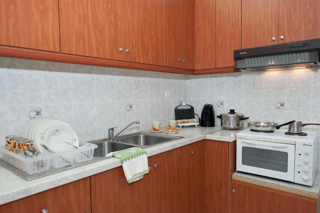 Valianos Studios Alykanas  Ruang foto