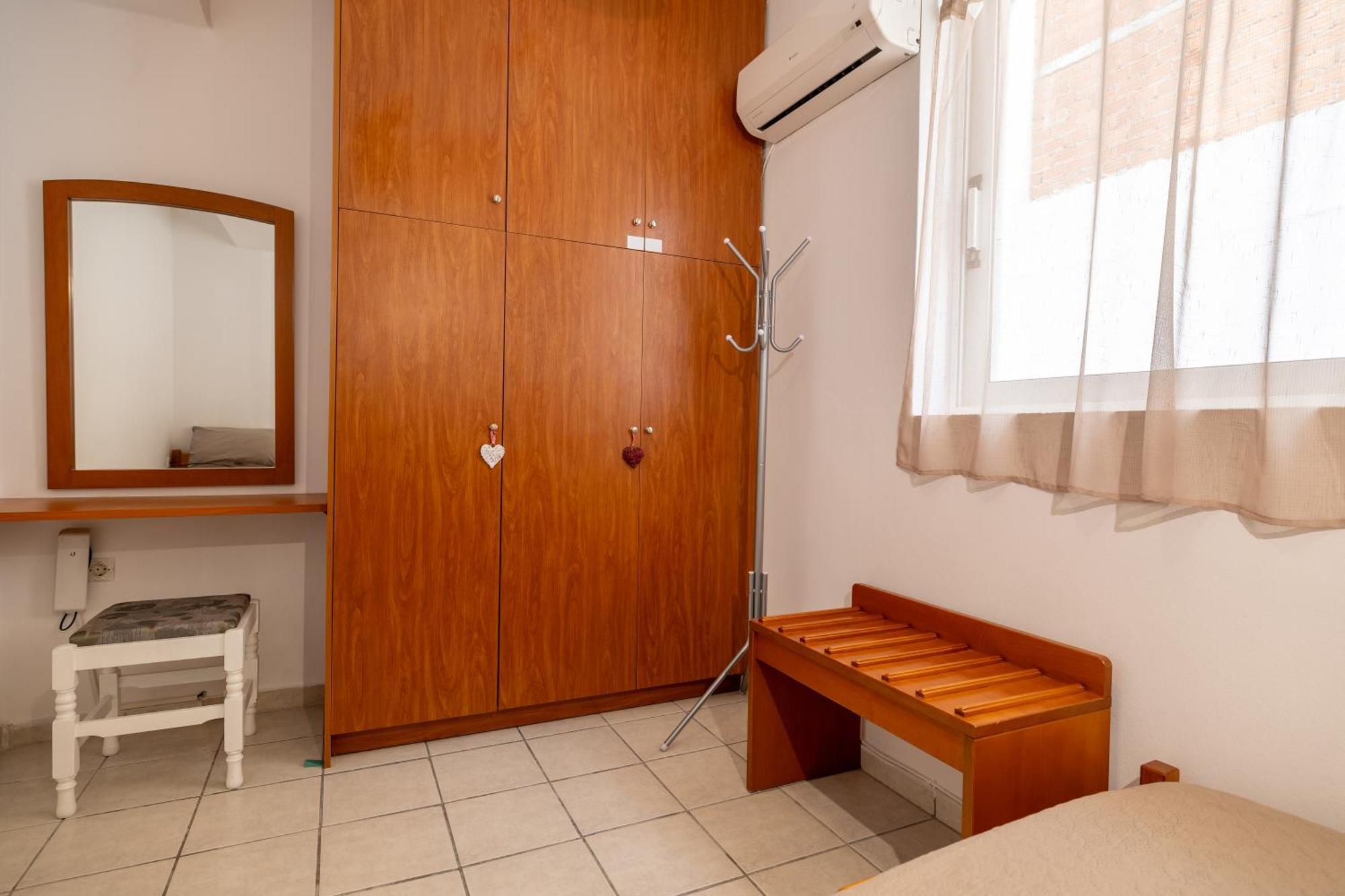 Valianos Studios Alykanas  Bagian luar foto
