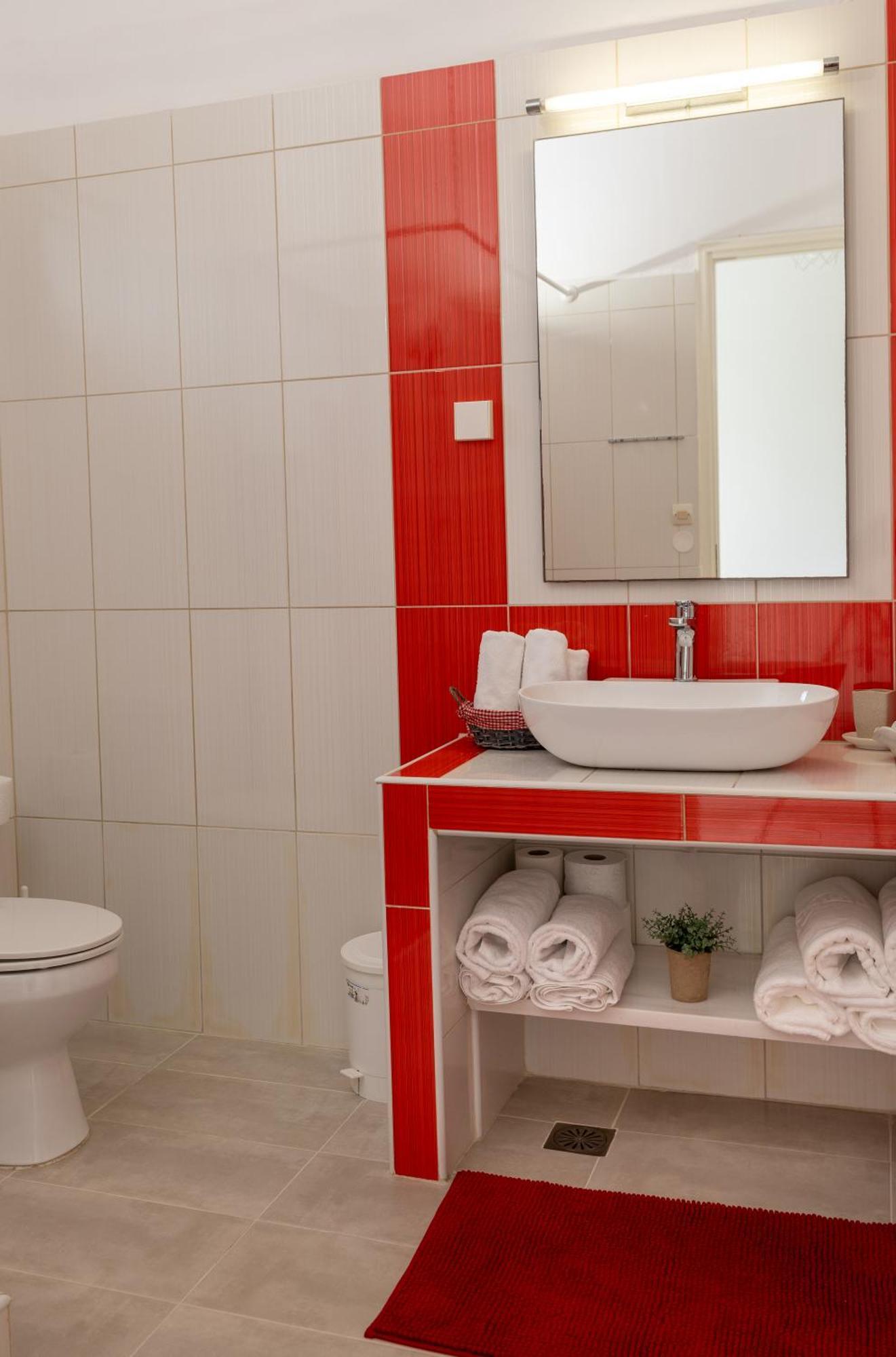 Valianos Studios Alykanas  Ruang foto